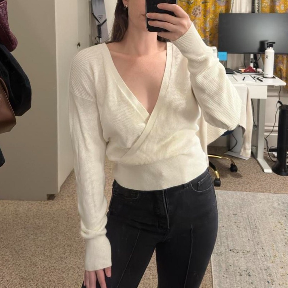 Banana Republic V-neck cross sweater